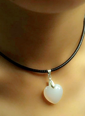 玛瑙绿玉髓葫芦小狐狸心形锁骨链