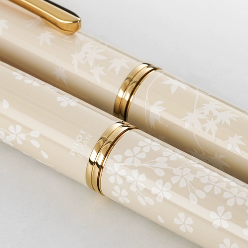 Пилот Payo 14k Pen Sakura Maple Leaf