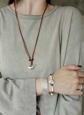 解忧 饰物小酒壶吊坠项链日系小众民族风设计2025新款毛衣链颈链