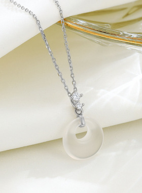 s925纯银新中式玉髓平安扣小钻项链气质小众饰品百搭锆石锁骨链女