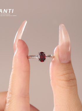 天然石榴石戒指纯银不掉色通勤款