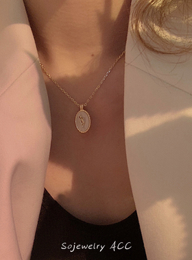 新款法式优雅轻奢贝母郁金香项链