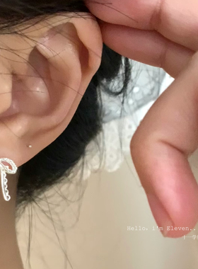 S999足银芭蕾少女蝴蝶结丝带耳钉甜美小众高级感高颜值养耳洞耳饰