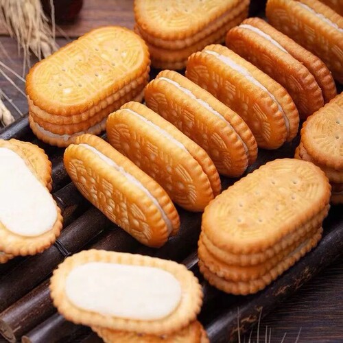 榴莲香蕉味奶油夹心饼干牛奶早餐代餐老牌子老式怀旧休闲零食追剧 - 图1