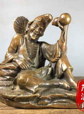 回流收藏乾隆年制活佛济公坐像摆件降龙罗汉人物铜像家居摆件铜器