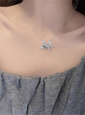 秋季新款两只蝴蝶吊坠项链925纯银女昆类不掉色锁骨链欧美风蝴蝶