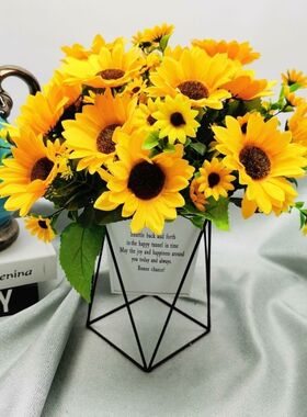 小向日葵仿真花摆件太阳花假花摆设工程花塑料小花束客厅餐桌装饰