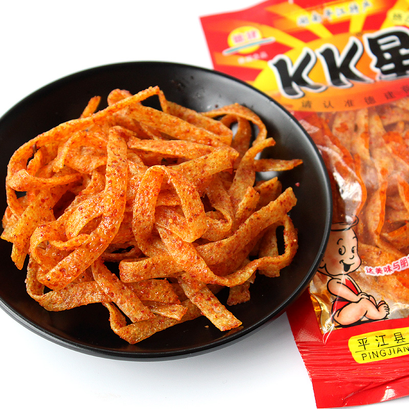 【超辣】德建KK星辣条麻辣零食品面筋小辣皮辣丝辣片香辣怀旧零食 - 图1