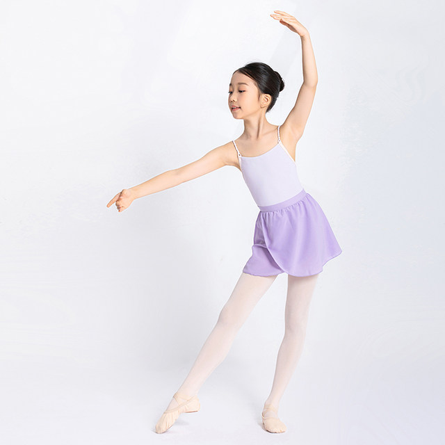 So comfortable to wear in summer, professional dance clothes for children