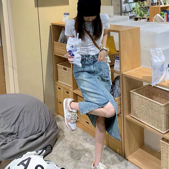 Plus size fat girl versatile retro slit denim skirt