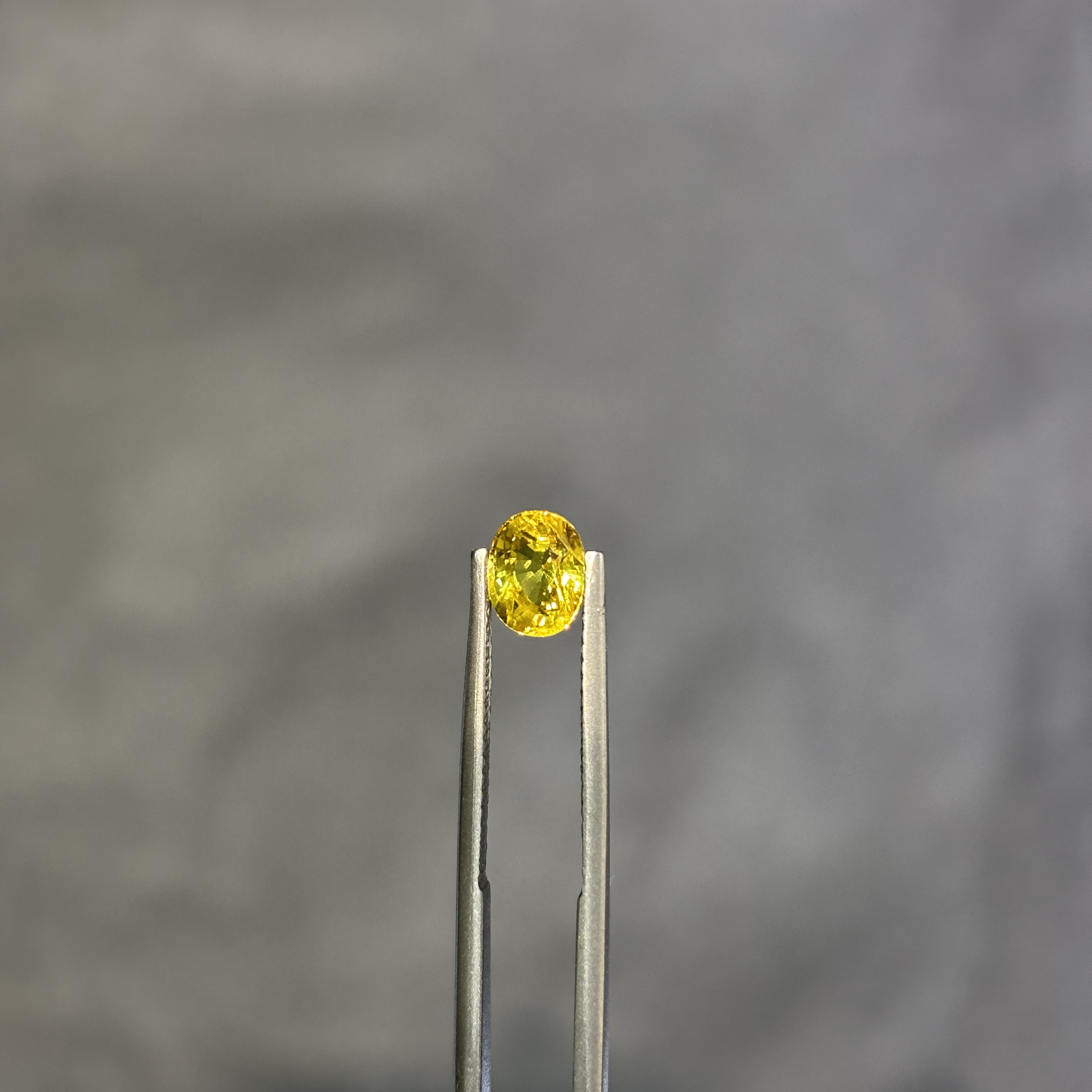 天然有烧黄蓝宝裸石火彩明亮椭圆洁净定制设计戒指项链黄色蓝宝石 - 图0