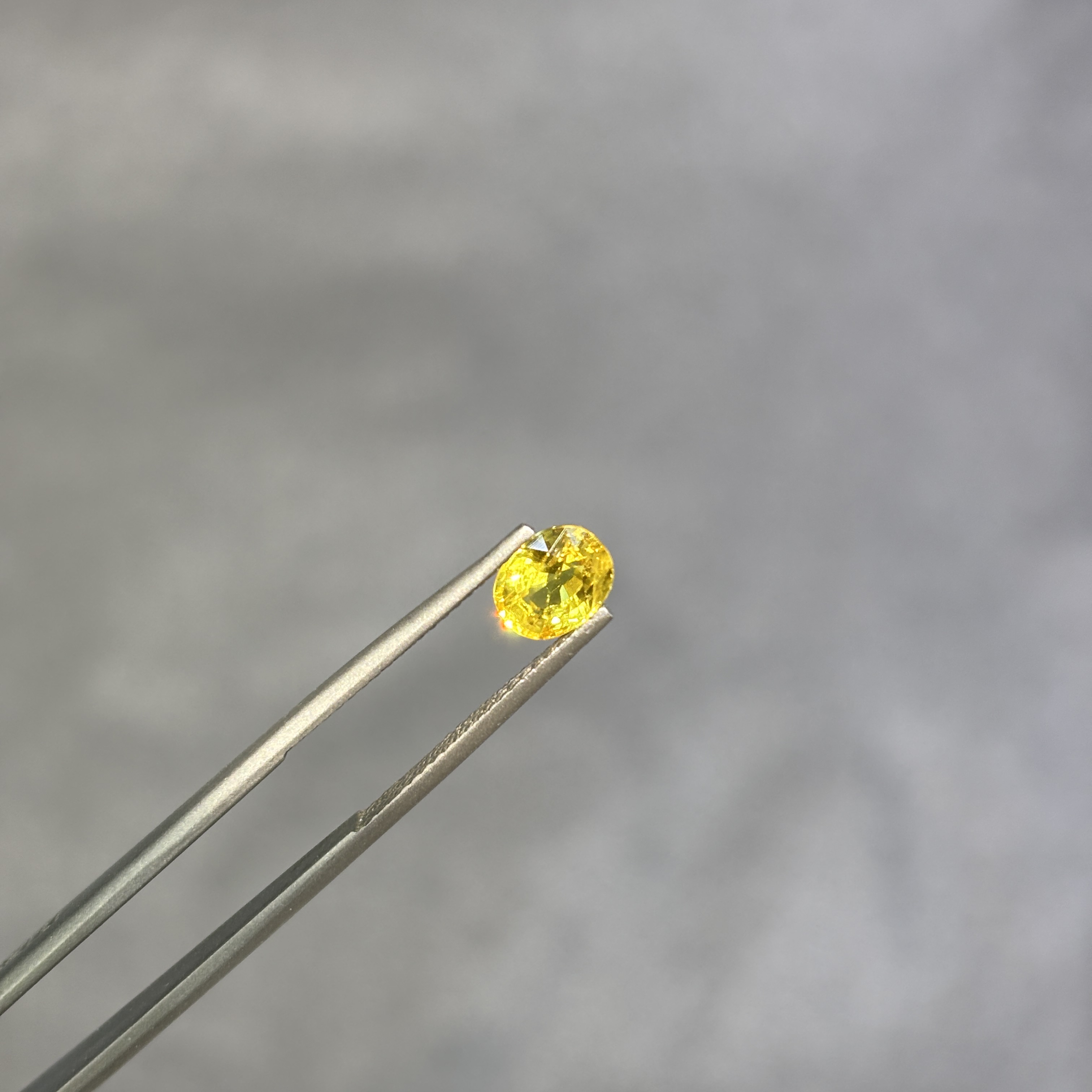 天然有烧黄蓝宝裸石火彩明亮椭圆洁净定制设计戒指项链黄色蓝宝石 - 图1