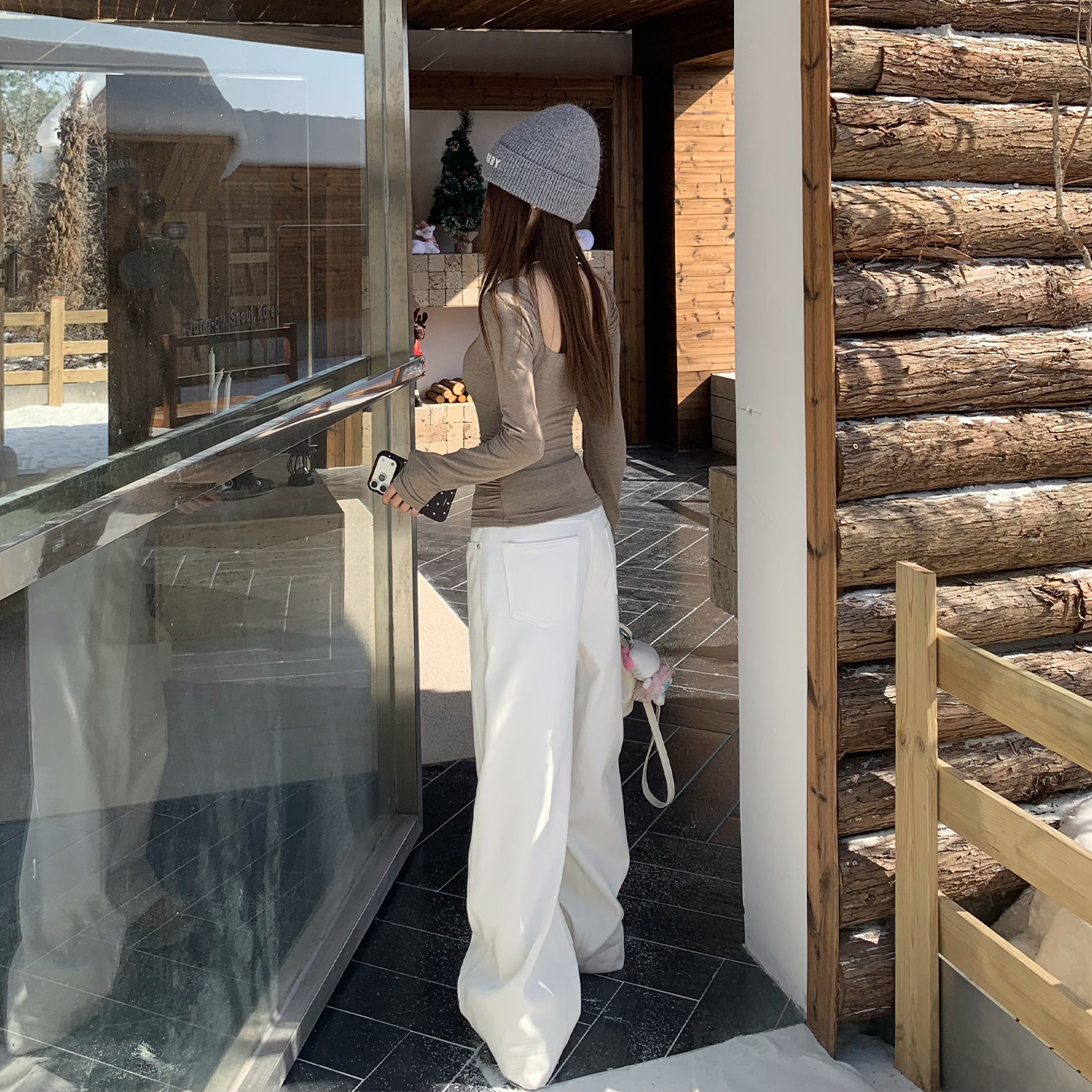 橘子树在哪儿韩系白色加绒牛仔裤女冬季保暖松弛感遮肉直筒拖地裤,淘宝优惠券,粉丝福利购,淘宝优惠卷