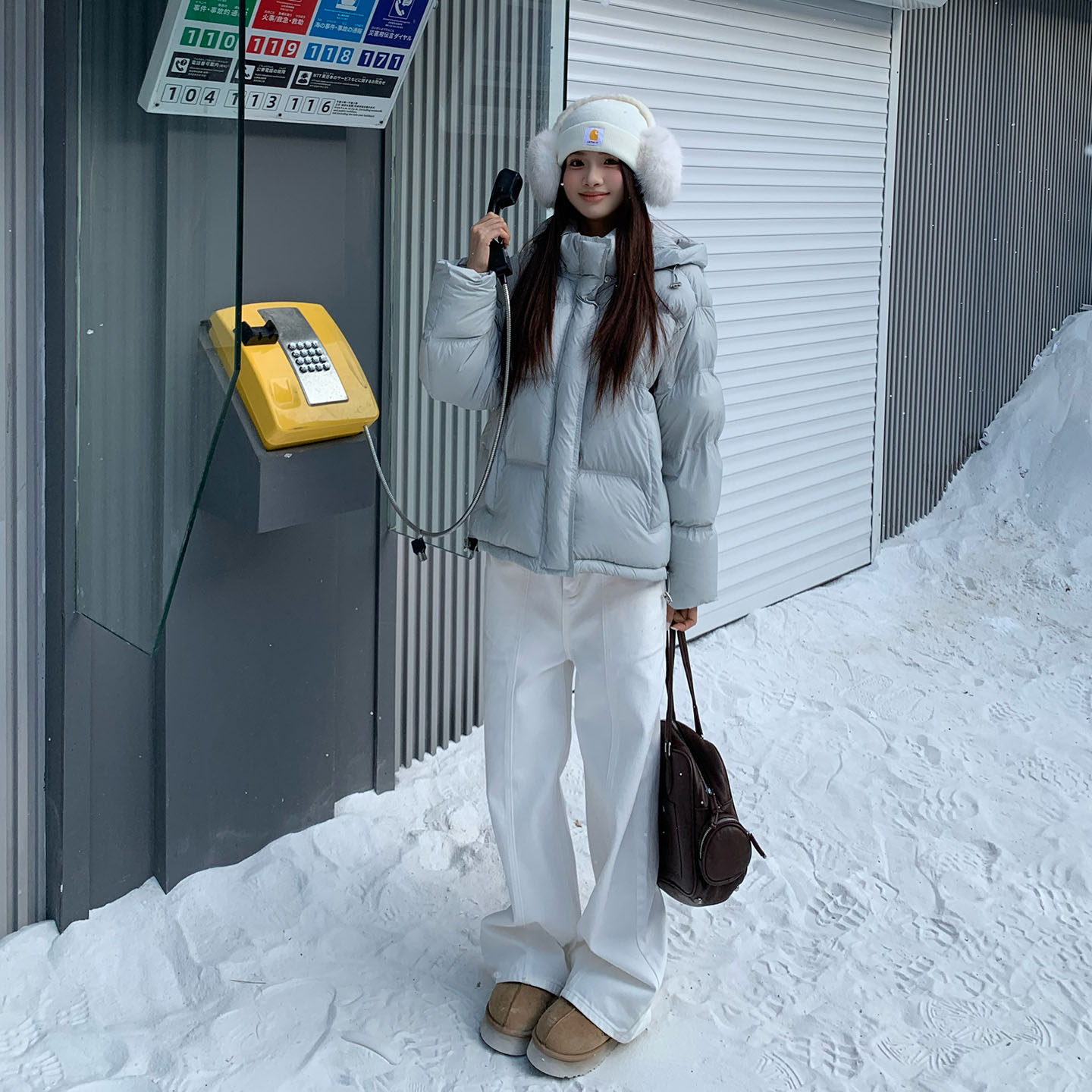 【限时价】橘子树在哪儿复古白色拼接牛仔裤女冬季直筒显瘦拖地裤,淘宝优惠券,粉丝福利购,淘宝优惠卷