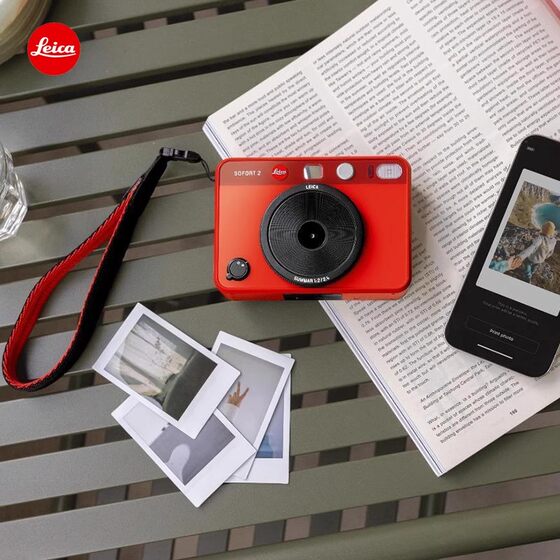Leica SOFORT 2 Dual Mode Instant Camera Polaroid Official Authentic Product
