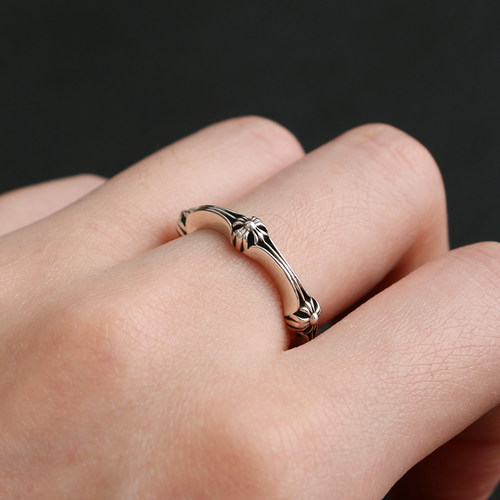 一休老银匠 S925纯银 十字花鱼骨戒指 潮流 朋克风格 戒指 男女款 - 图2