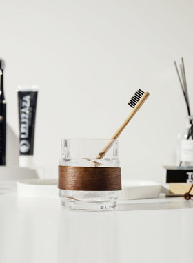 【牙刷牙膏】样板房卫生间摆件卫浴洗护用品电动牙刷装饰品