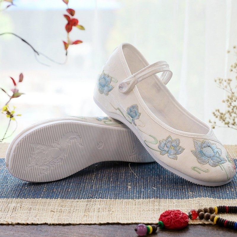 新款汉服鞋古风绣花鞋女古装老北京布鞋民族风内增鞋高平底舞蹈鞋,淘宝优惠券,粉丝福利购,淘宝优惠卷