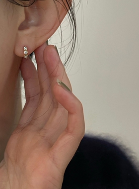 925纯银ins锆石女耳环