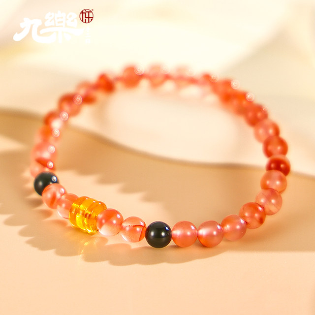 Sichuan southern red beeswax and field jade colored bracelets