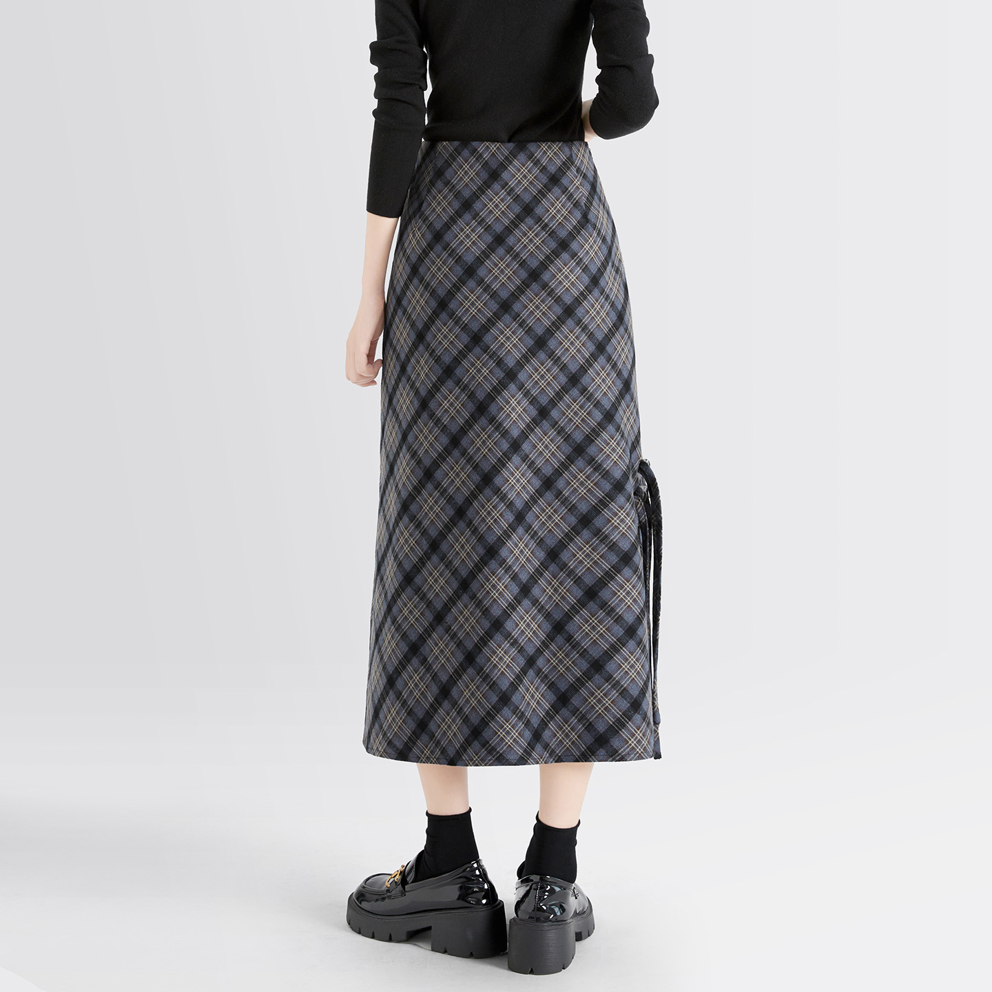 她池高腰半身裙2025秋装新款女装复古格纹侧开叉直筒显瘦中长裙