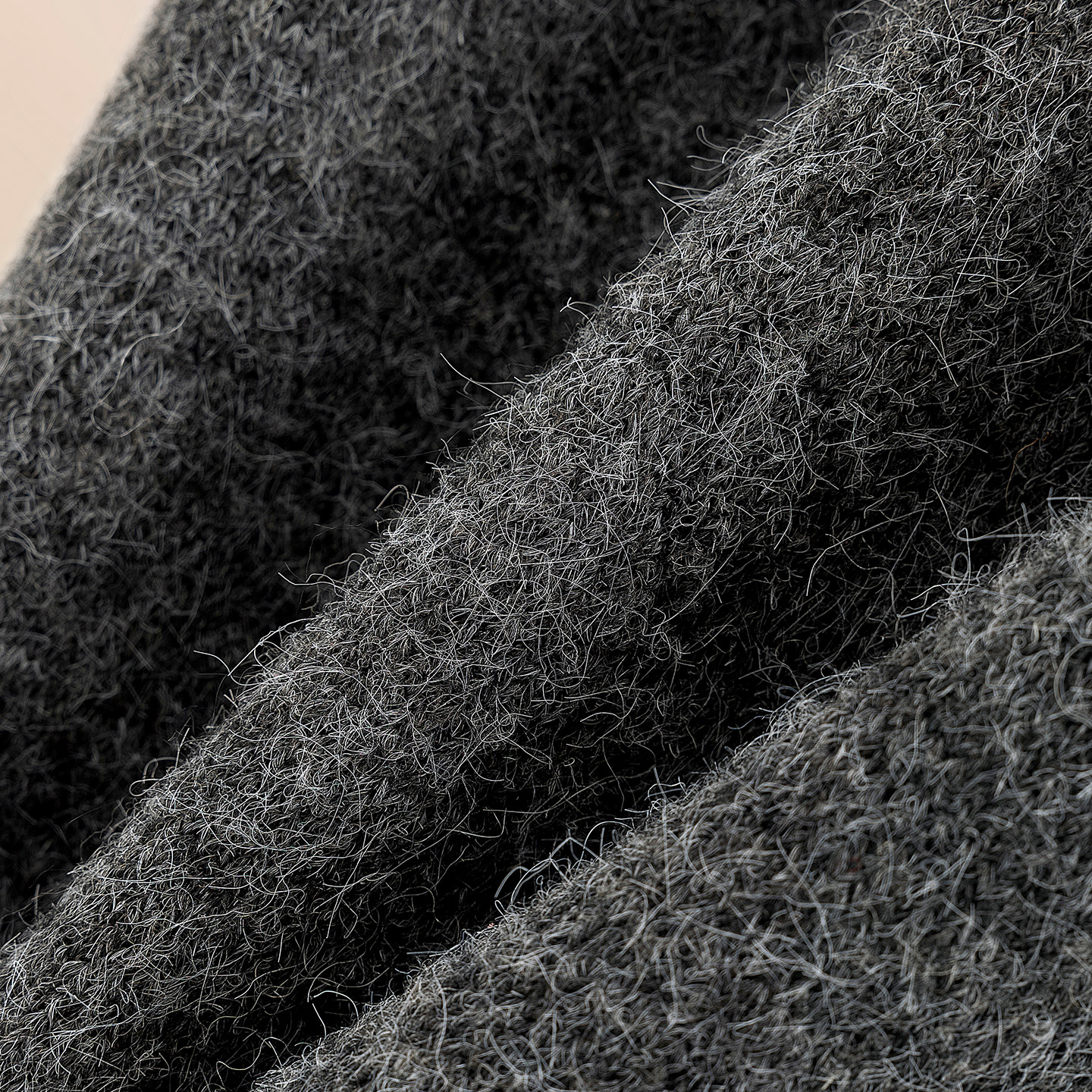 她池慵懒风针织衫2025秋装新款女装V领休闲宽松款长袖短款开衫 - 图3