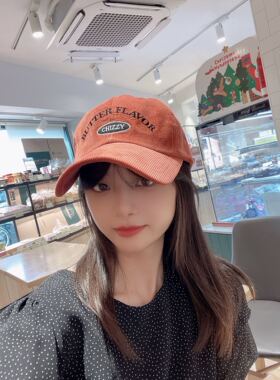 韩国东大门代购秋冬新款时尚灯芯绒棒球帽休闲显脸小字母鸭舌帽潮