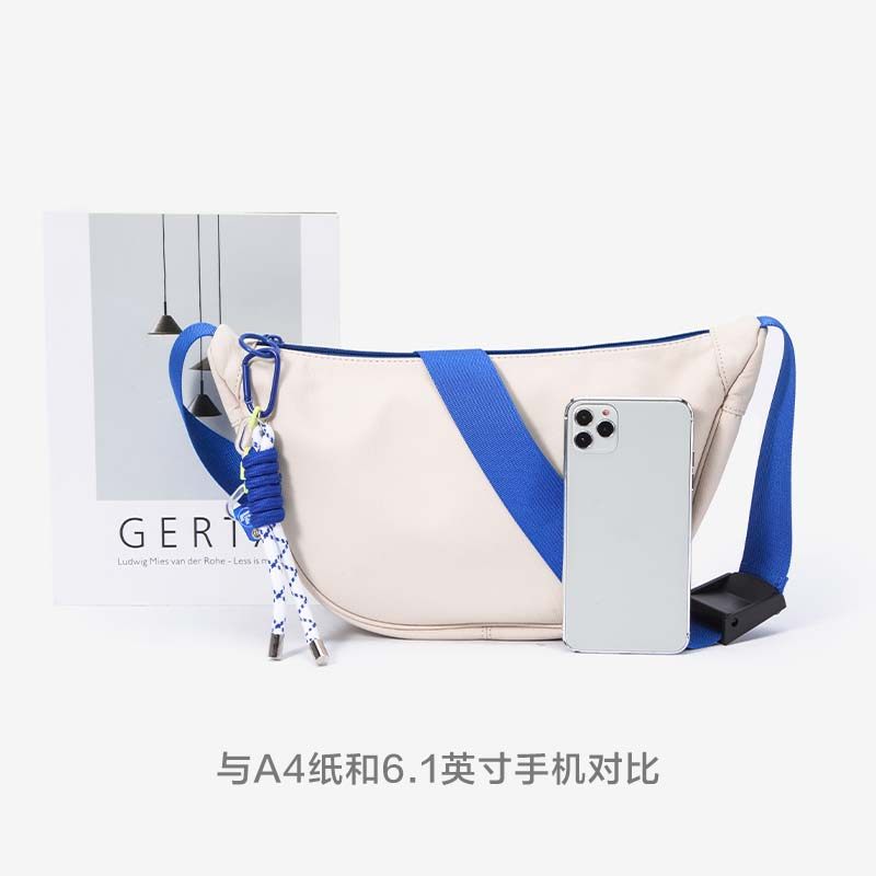 森马今年流行新款原创系列男斜挎包 森马箱包女士包袋