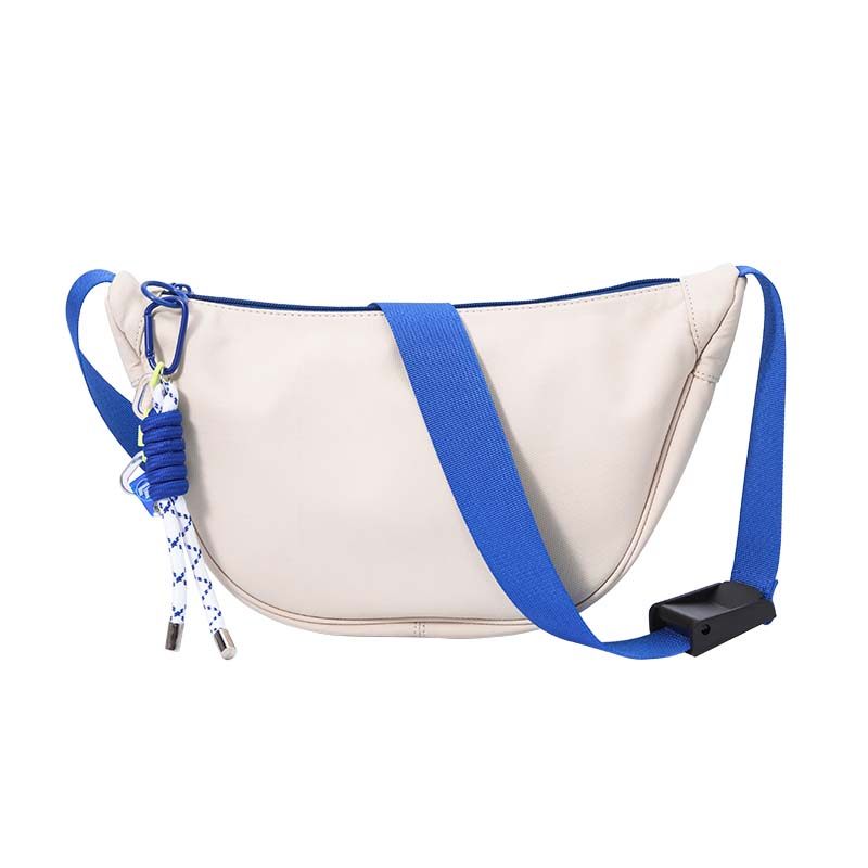 森马今年流行新款原创系列男斜挎包 森马箱包女士包袋