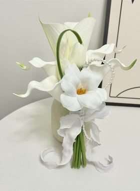 魏小只的花店高档韩式手捧花束