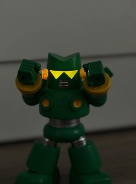 可爱帅气发光康达姆蜡笔小新桌面