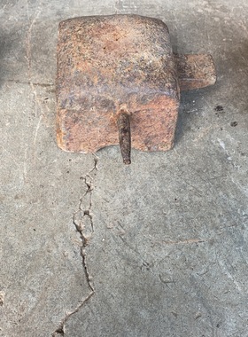 民俗老物件老金银匠铁砧子