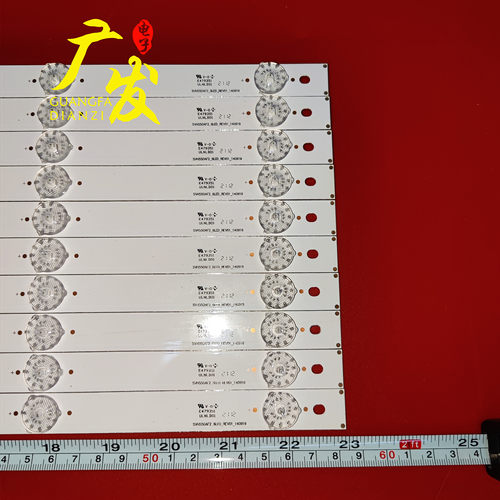 适用海信LED55EC620UA LED55K560U灯条SVH550AF2_6LED_REV01_1409 - 图2
