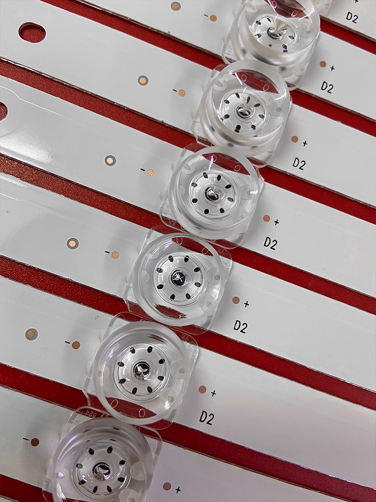 适用夏普4T-C70CFMA灯条CRH-BV703030T120703D-REV1.4液晶电视机 - 图1