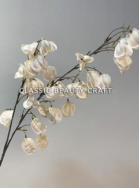 北欧轻奢样板房客厅茶几醒酒器黑色树脂花器琥珀色酒具装饰品摆件