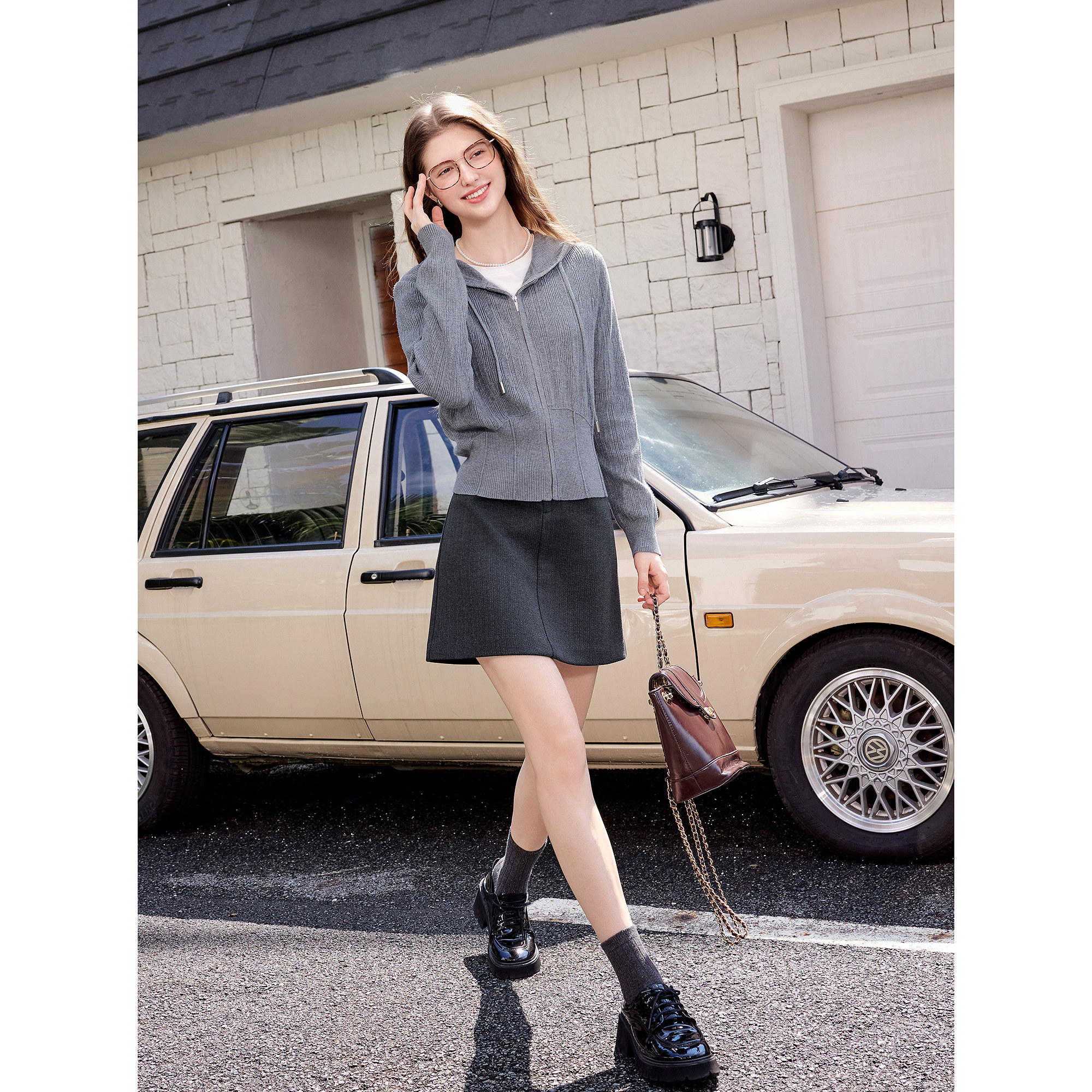 betu百图时尚坑条连帽针织开衫女2025年秋季新款针外穿毛衣外套