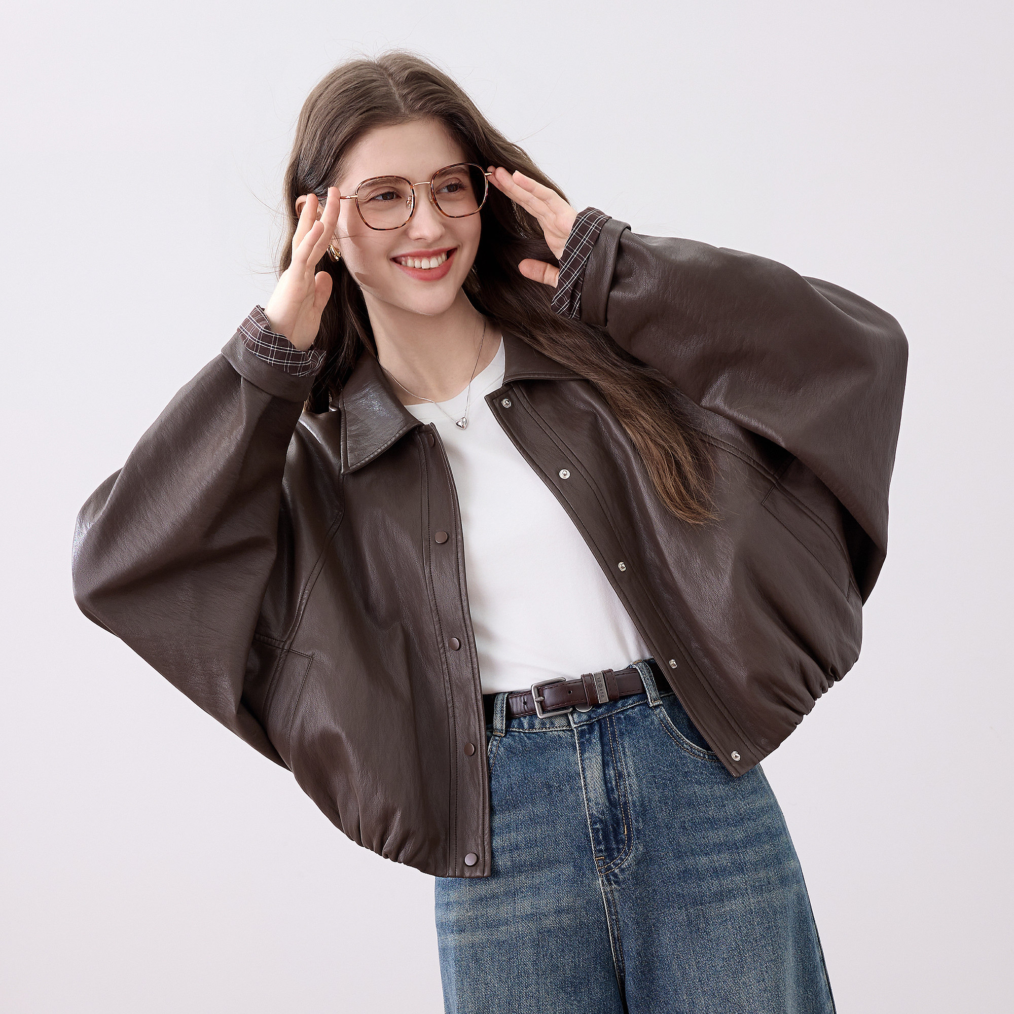 betu百图机车甜酷PU皮衣女短外套2025年秋季新款复古高级感夹克,淘宝优惠券,粉丝福利购,淘宝优惠卷