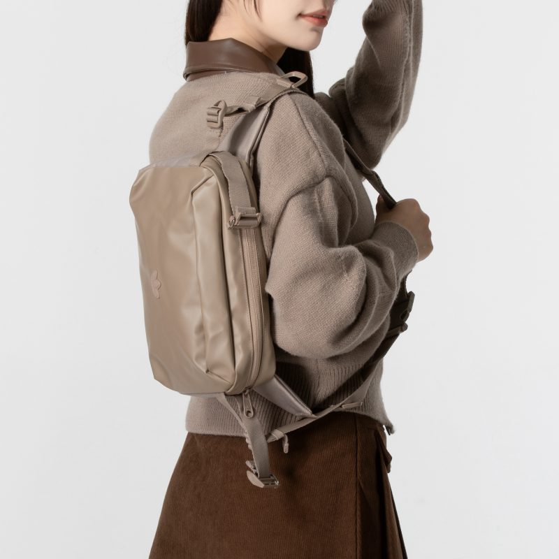 阿迪达斯三叶草男女包Adidas运动卡其色单肩包拎包休闲背包HK9629