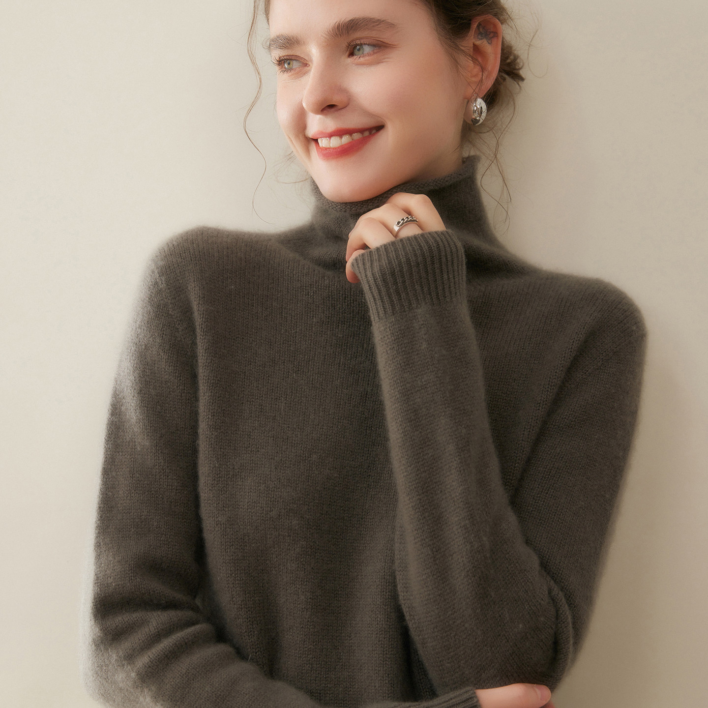 一线成衣山羊绒衫女高领毛衣冬季内搭纯色堆堆领羊绒针织打底衫,淘宝优惠券,粉丝福利购,淘宝优惠卷