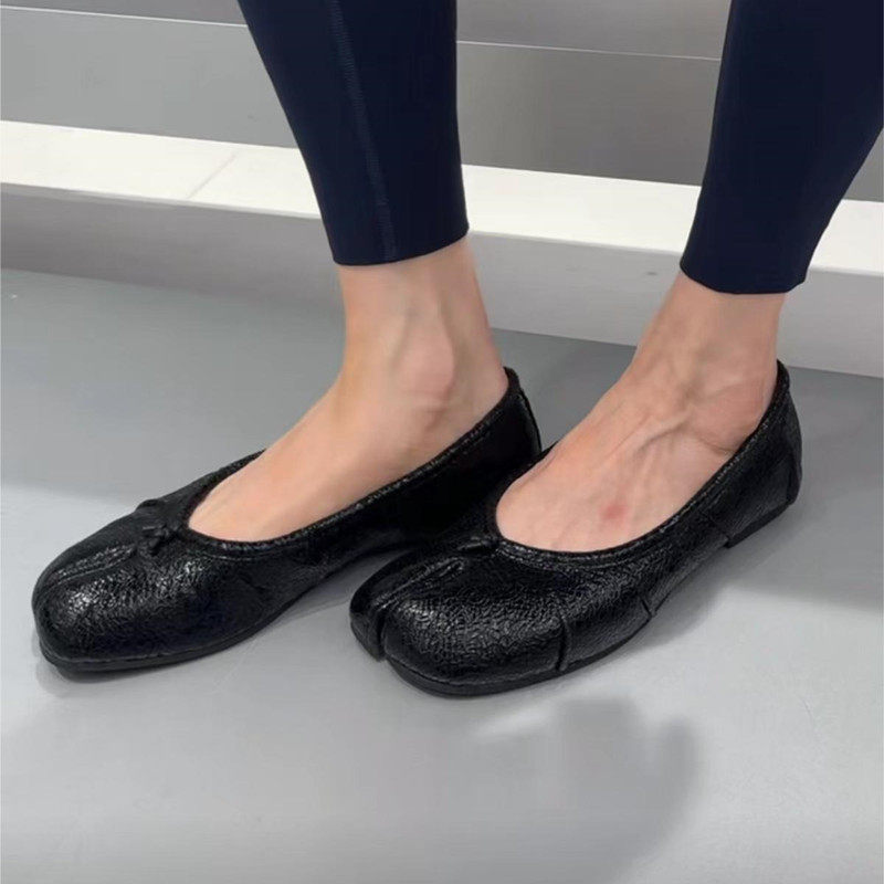 诗歌兰复古浅口分趾猪蹄单鞋女2024新款懒人平底鞋一脚蹬奶奶鞋鞋