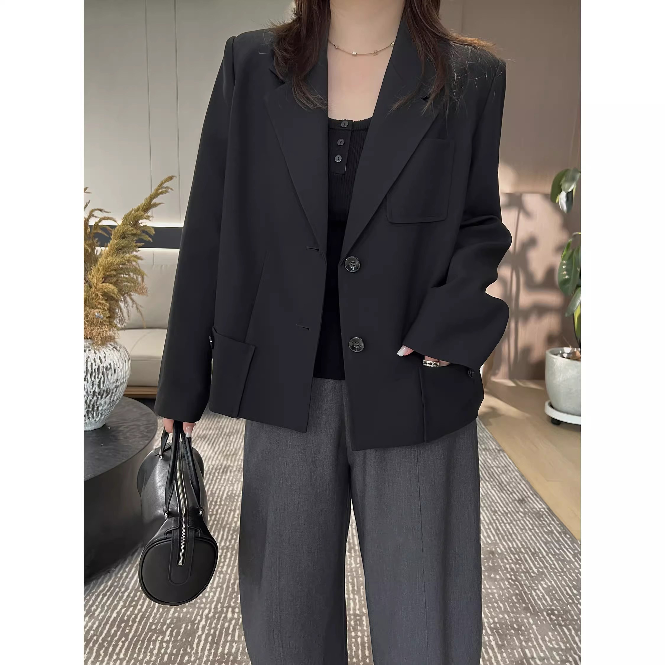 爵莱菲大码2026春季MIU系学院风女装胖mm显瘦短西装外套黑色新款,淘宝优惠券,粉丝福利购,淘宝优惠卷