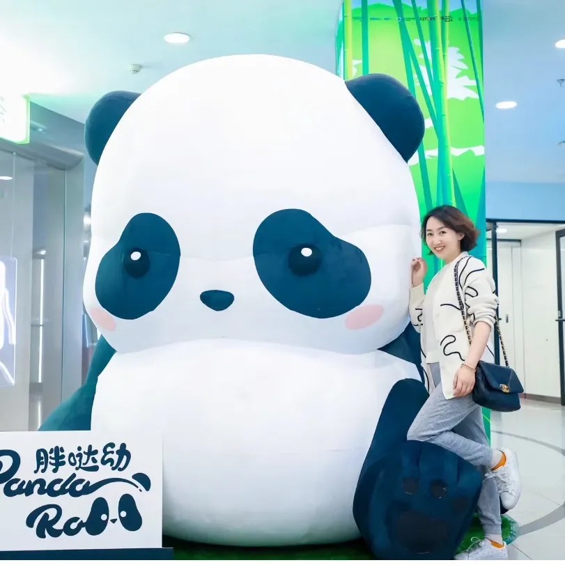 充气大熊猫气模定制爬墙悬挂网红卡通行走人偶吉祥物模型商场美陈 - 图3