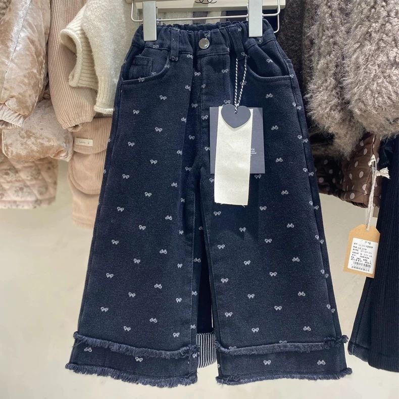 女童加绒牛仔裤2024新款韩版洋气满印蝴蝶结直筒裤儿童加厚毛边裤,淘宝优惠券,粉丝福利购,淘宝优惠卷