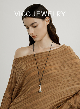 VIGG拉丝贝纹项链女复古高级感