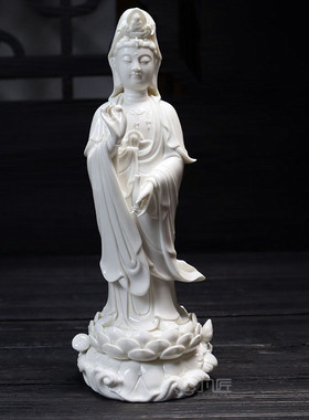菩萨供奉摆件白瓷观音佛像