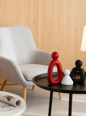 北欧简约抽象人物雕塑摆件