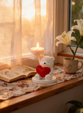 北欧可爱小熊爱心烛台床头摆件