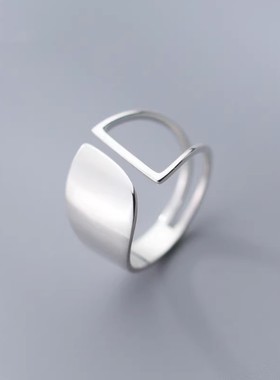 韩版简约几何型光面镂空银戒指时