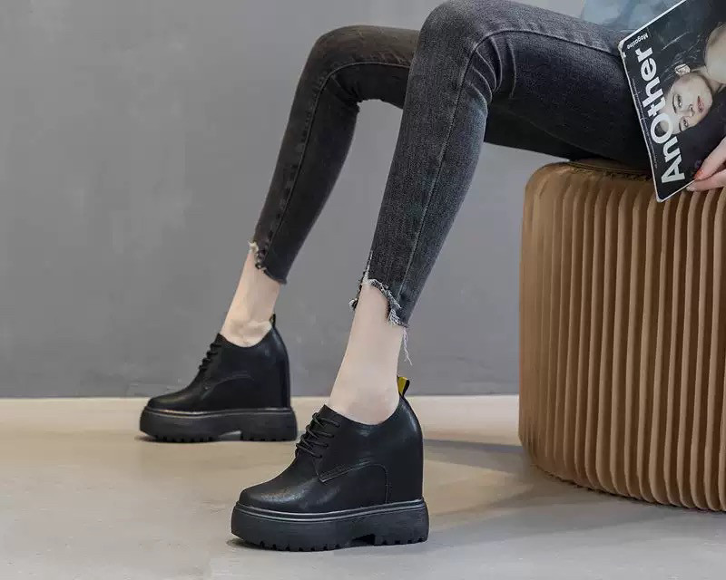 2025秋冬内增高单鞋女厚底坡跟百搭小皮鞋12cm超高跟显瘦英伦风潮,淘宝优惠券,粉丝福利购,淘宝优惠卷