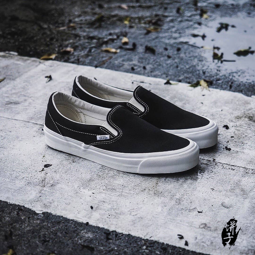 Vans Vault OG Slip On LX低帮黑色黑白一脚蹬男女鞋VN0A45JK1WX-图1